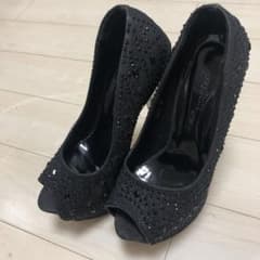 パンプス 黒のサムネイル