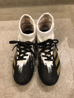 アディダス　ジュニアサッカースパイク23cmのサムネイル