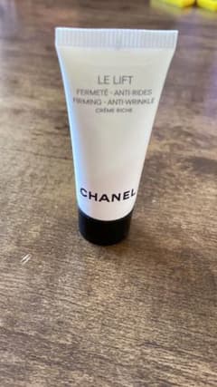 CHANEL 化粧品サンプルのサムネイル