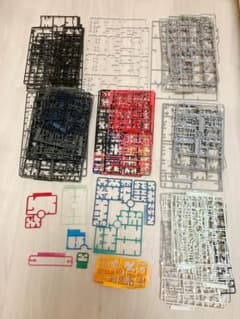 プラモデル ランナー ジャンクパーツ まとめ売り - メルカリ