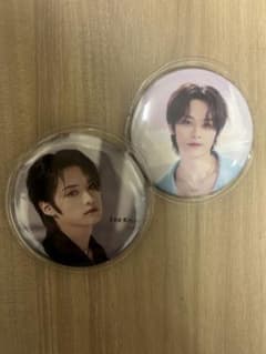 リノ 缶バッジ まとめ売り Stray Kids SKZOO リノ 缶バッジ 2点セット 保護ケース付き - メルカリ
