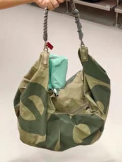 Topologie Robo 29L ショルダーバッグ 大容量 カーキのサムネイル