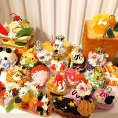 スイーツキーホルダー  24個セットのサムネイル