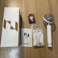INI ペンライトのサムネイル