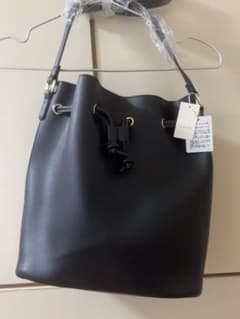 新品 rienda リエンダ 黒 巾着バッグ シンプル レディースのサムネイル
