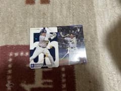 プロ野球チップス　東京ヤクルトスワローズ村上 宗隆 選手　サイン入りカードのサムネイル