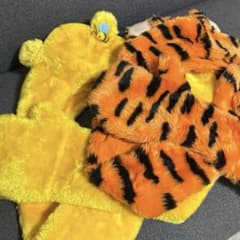 ！*様 ディズニー　プーさんティガーファンキャップマフラーのサムネイル