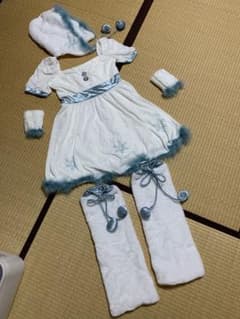 サンタコスプレ　ホワイトサンタのサムネイル