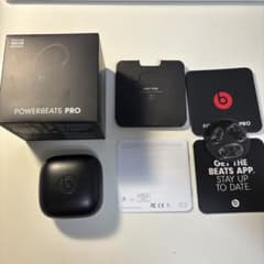 Beats Powerbeats Pro 完全ワイヤレスイヤホン ブラックのサムネイル