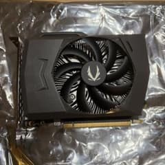 ZOTAC GeForce RTX 3050 8GB 本体のサムネイル