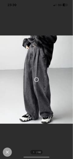Alfred Alex ヴィンテージ タックワイドデニムパンツ ライトグレーMのサムネイル