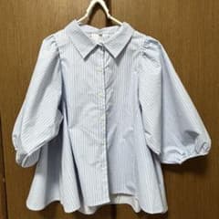 ストライプ柄 パフスリーブ ブラウス シャツ Lサイズのサムネイル