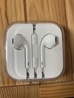 iPhone イヤホン 純正品のサムネイル