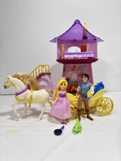 디즈니 리틀 킹덤 라푼젤 돌 세트 마텔사