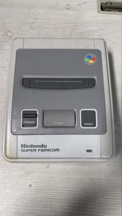 Nintendo Super Famicom 本体のサムネイル