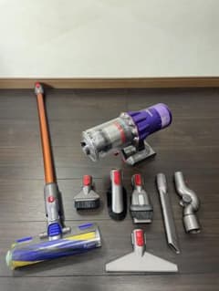 Dyson ダイソン SV18 2022年製 スタンド付 動作良好 - メルカリ