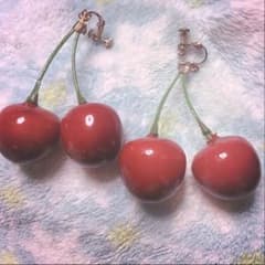 チェリーイヤリングのサムネイル