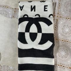 CHANEL ロゴ入り ストール・ショールのサムネイル
