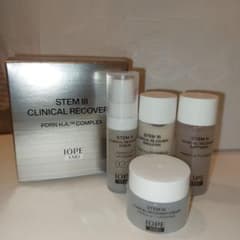 IOPE STEM III CLINICAL RECOVERY トライアルセットのサムネイル