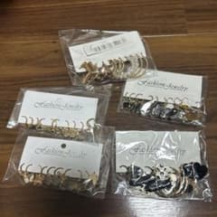 ピアス　まとめ売りのサムネイル