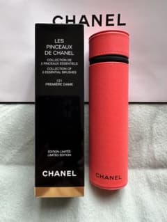 新品　CHANEL ブラシ3本セット 限定品のサムネイル