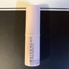 ジバンシイ　UVスティックのサムネイル