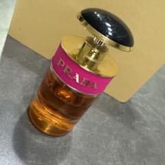 PRADA 香水 キャンディ オーデパルファムのサムネイル