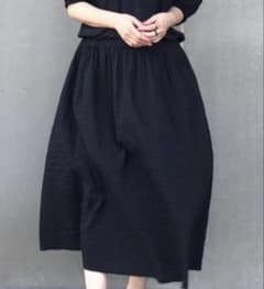 UNIQLO Seersucker Volume Skirt, Black, Size M