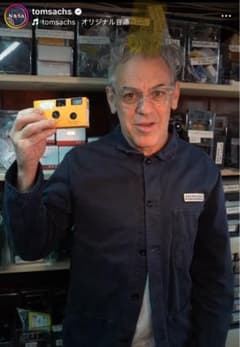 【超希少】 Tom Sachs トムサックス フィルムカメラ カメラ ソウル限定のサムネイル