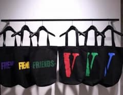【値下げ可】Vlone トートバッグ 福岡 東京 限定のサムネイル