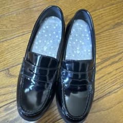 アースミュージック＆エコロジーのローファーのサムネイル