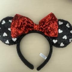 ば*♡様 ディズニー　スパンコールカチューシャ ミニー　ハート　スパンコール　黒のサムネイル