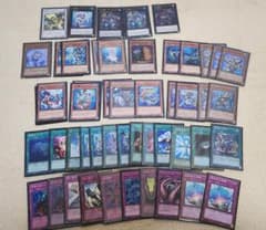 遊戯王カード　まとめ売りのサムネイル