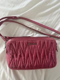 miumiu ショルダーバッグのサムネイル