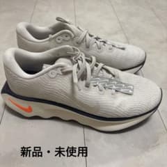 NIKE ナイキ モティバ　26.0cmのサムネイル