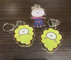 うさまる アクリルキーホルダーのサムネイル