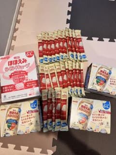 明治 ほほえみ らくらくキューブ x 55本　らくらくミルクx18缶のサムネイル