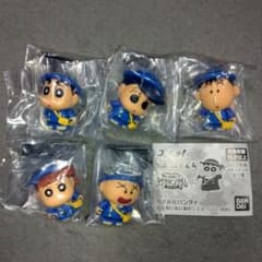 Last one left! All 5 types! Collectible Crayon Shin-chan 4 Kindergarten Uniform