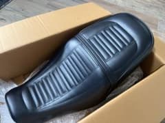 中古品）HONDA GB350 バイク用シート ブラックのサムネイル