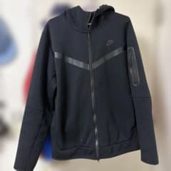 Nikeテックフリース ブラックのサムネイル