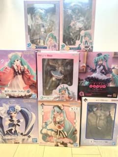 に*ね様 【箱無し】初音ミク フィギュア 8点 完全中古品のサムネイル
