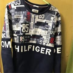 TOMMY HILFIGER トレーナーのサムネイル