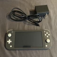 Nintendo Switch Lite グレー 本体 ACアダプター付きのサムネイル