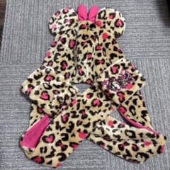 ☆ミニーマウス　マフラーキャップ　ディズニー　ヒョウ柄のサムネイル