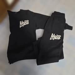 美品✨　MOBB スウェット セットアップ ブラックのサムネイル