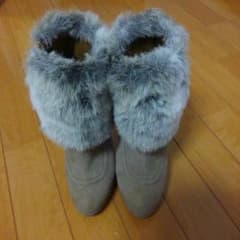 DIANA美品　ショートブーツ♡ファーのサムネイル