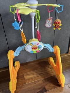 【アンパンマン】8WAYまでへんしん！よくばりメリーのサムネイル