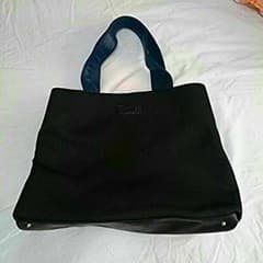 GYDA(ジェイダ)のトートバッグのサムネイル