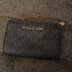 MICHAEL KORS 二つ折り財布 ブラウンのサムネイル