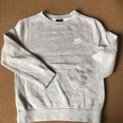 NIKEスエット　130〜140センチのサムネイル